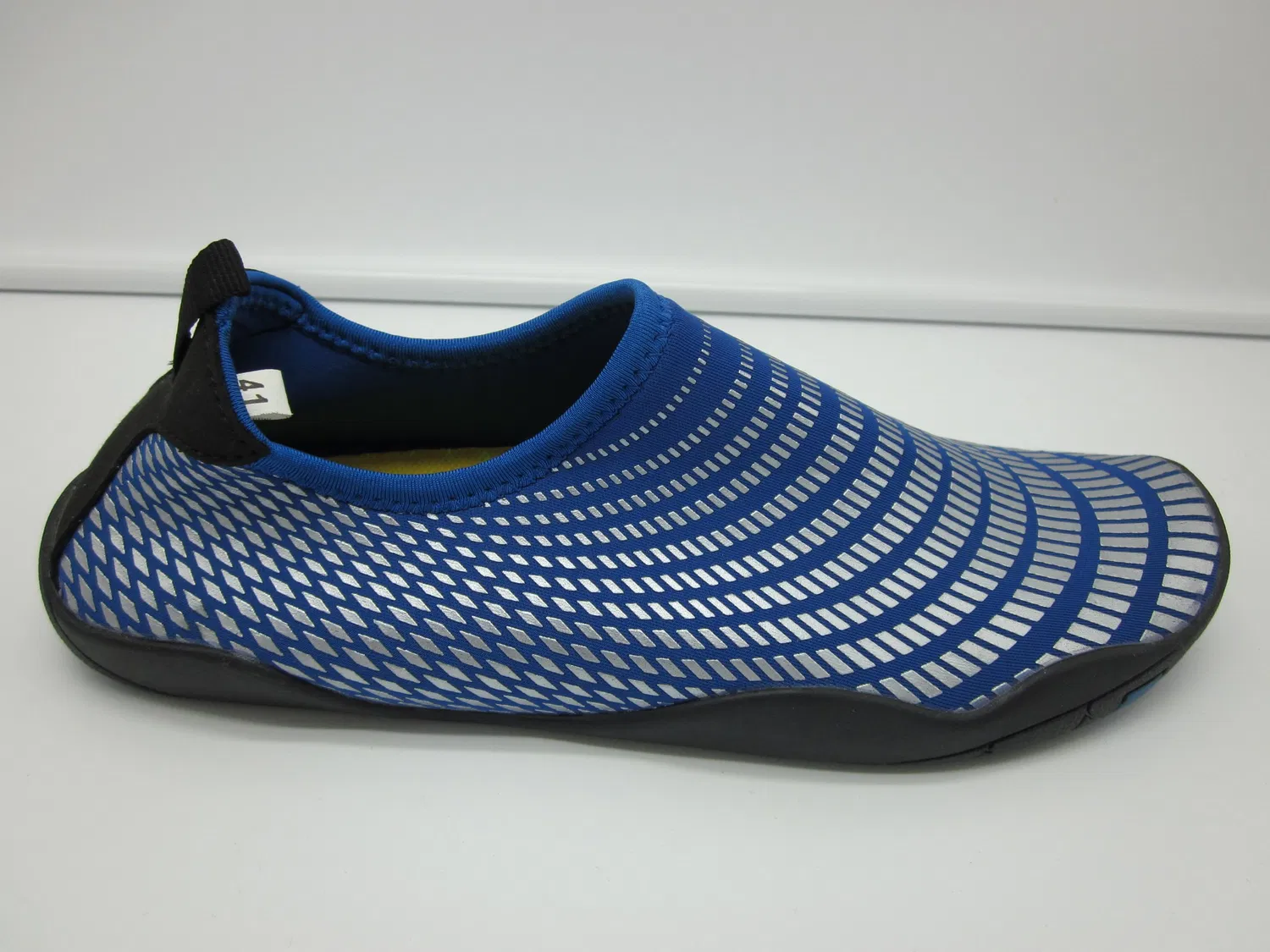 Scarpe da acqua per il tempo libero, morbide e popolari, da spiaggia, per camminare sull'acqua